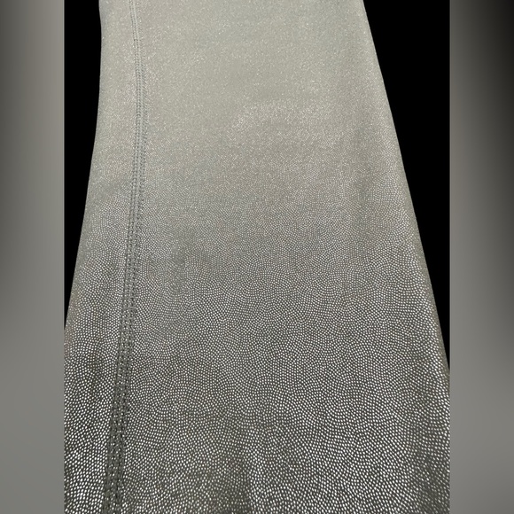 All Fenix Silver Metallic Leggings Small - Picture 4 of 7